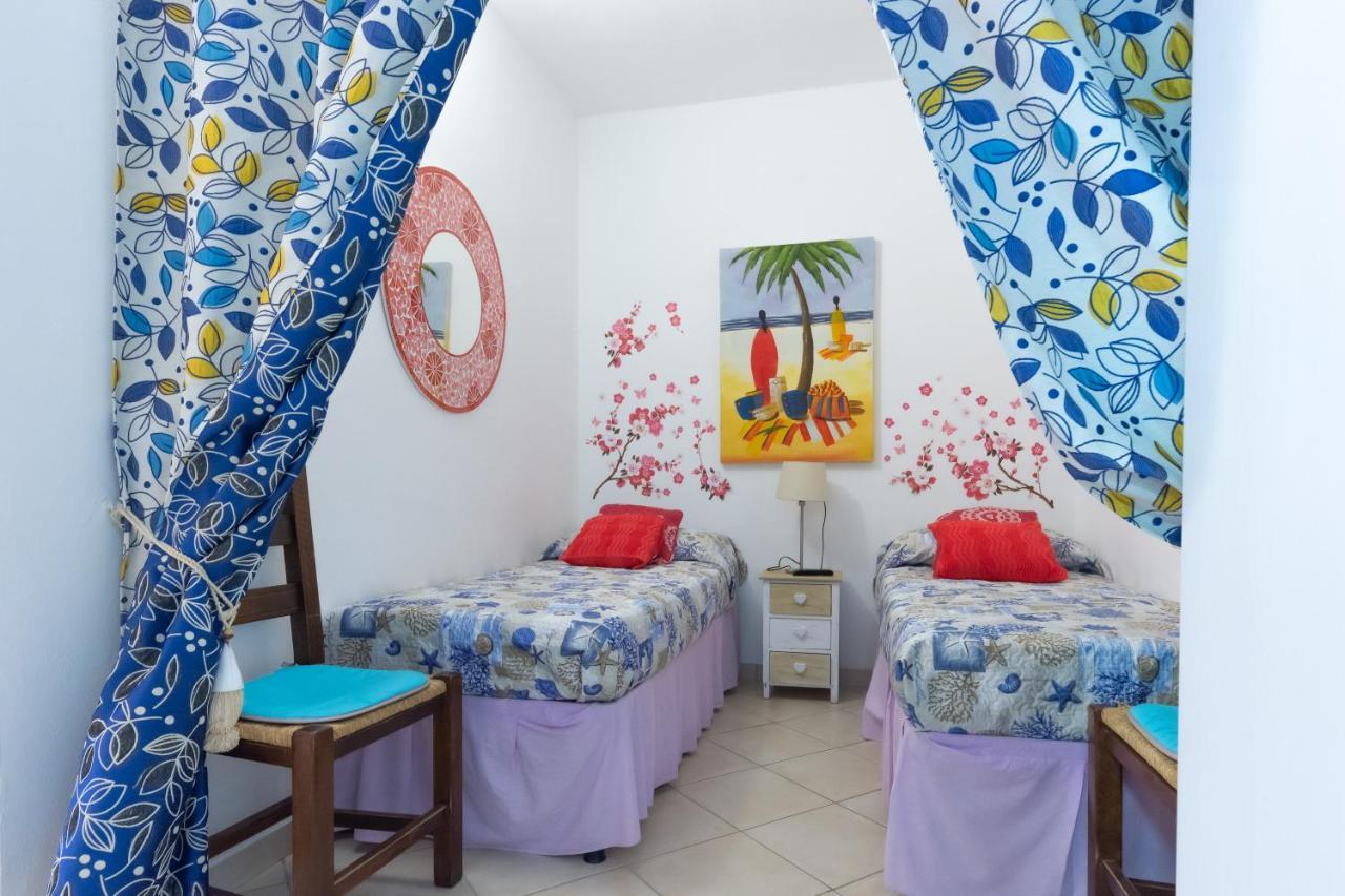 Elbaloves Appartaments Villa カポリーヴェリ エクステリア 写真
