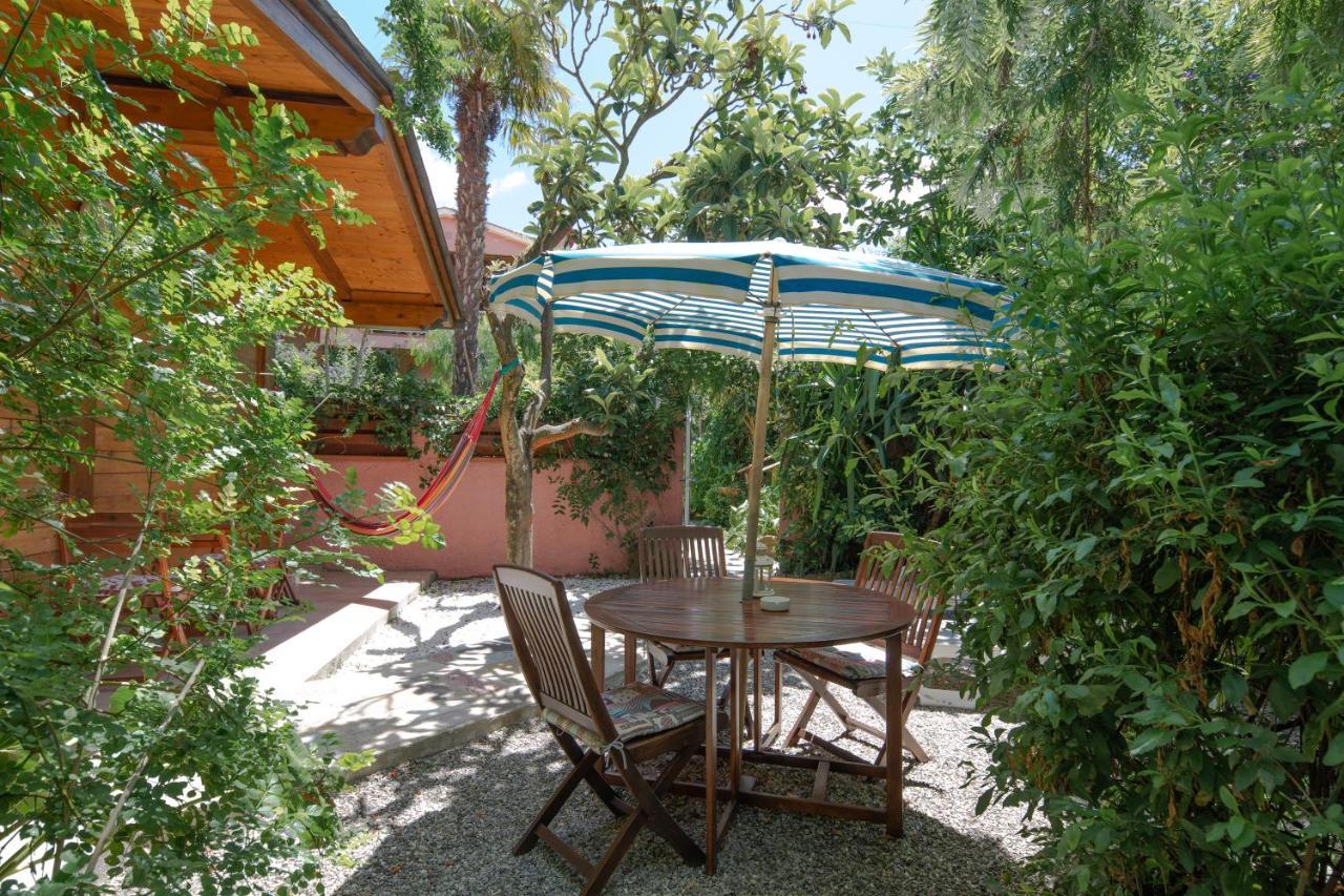 Elbaloves Appartaments Villa カポリーヴェリ エクステリア 写真