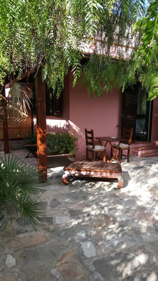 Elbaloves Appartaments Villa カポリーヴェリ エクステリア 写真